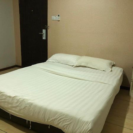Super Oyo 90668 Joy Inn Miri Exterior photo